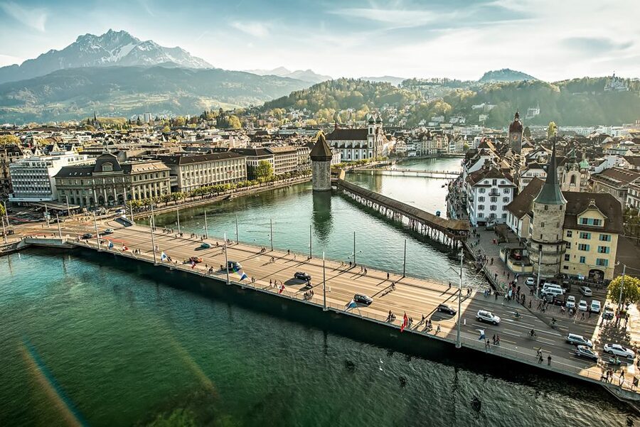 From Zurich: Lucerne & Mount Pilatus Day Tour - Up to Pilatus via Kriens, gondola, and cable car