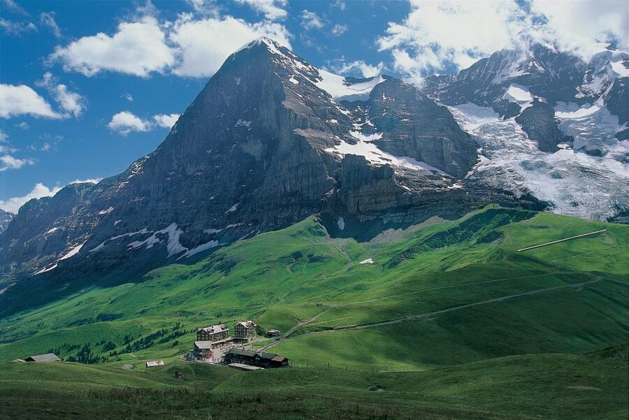 From Zurich: Mount Eiger Day Trip to Kleine Scheidegg - Zurich to the Bernese Oberland, without stress