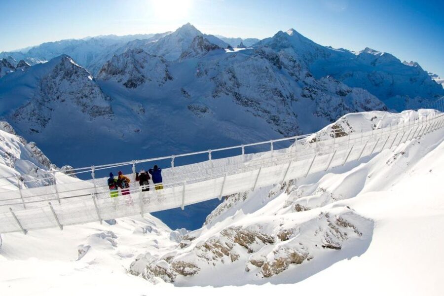 From Zurich: Mt. Titlis, Glacier Paradise, and Lucerne Tour - From Zurich Central to Engelberg: the start of your alpine day