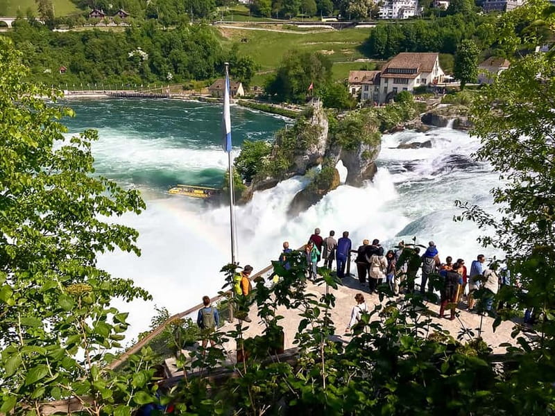 From Zurich: Rhine Falls Coach Tour with Entry Tickets - Coach Ride to Schaffhausen: Marthalen, Munot Fortress, and Vineyards