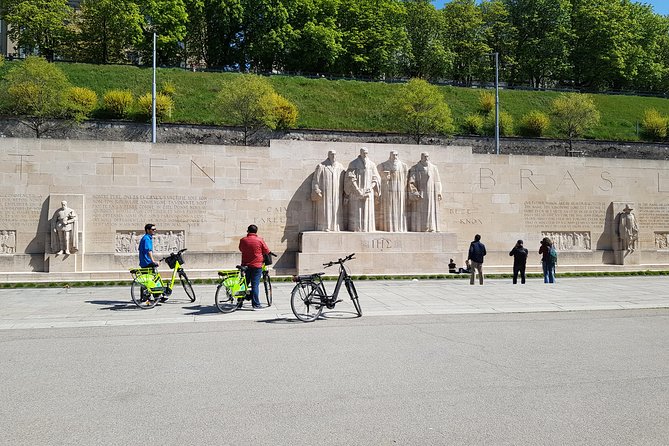 Geneva By E Bike United Nations Old Town Lake Fountain - Cycling Lake Geneva: the segment that makes the tour feel worth it