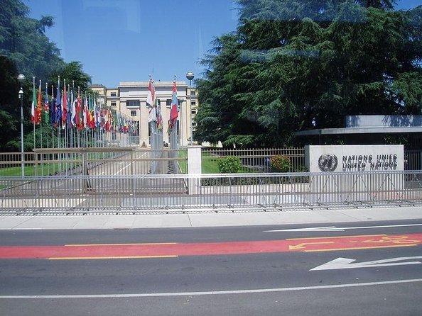GENEVA EXCLUSIVE Complete Tour (PICK-UP), UN area & Old City - Key things that make this Geneva tour worth your time