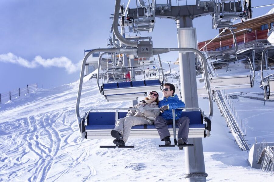 Geneva: Glacier 3000 - High Level Experience and Montreux - Alpine Coaster and extra fun on the mountain, even if plans change
