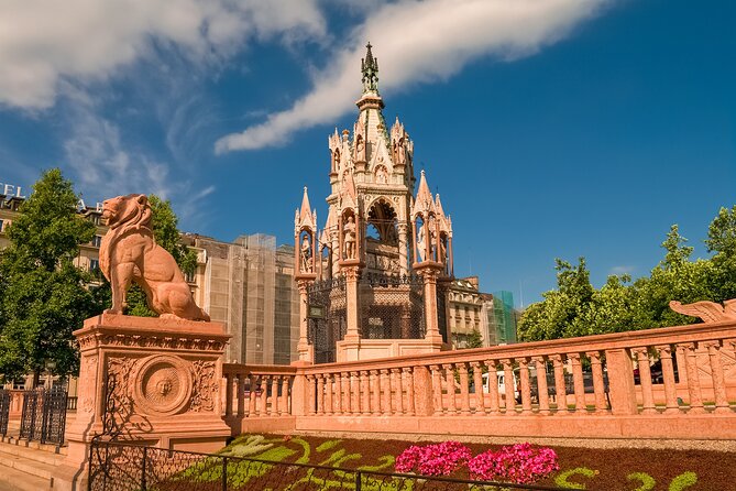 Geneva’s Time Capsule: Private tour A Historic Journey - Why this private format makes Geneva click
