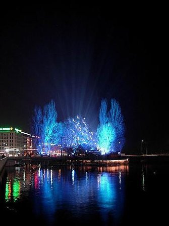 Geneva Scavenger Hunt and City Highlights Walking Activity - Key highlights worth your time