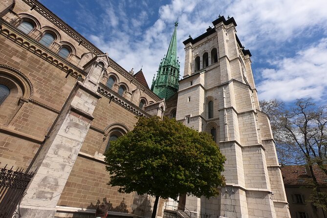 Geneva Virus Run: Stop the Infection Exploration Game - Stop-By-Stop Walk: 12 Puzzle Landmarks In Geneva