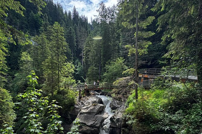 Griesalp UNESCO Alpine E-Bike Adventure from Interlaken - Arriving at Griesalp and Choosing Lunch: Restaurant or Picnic