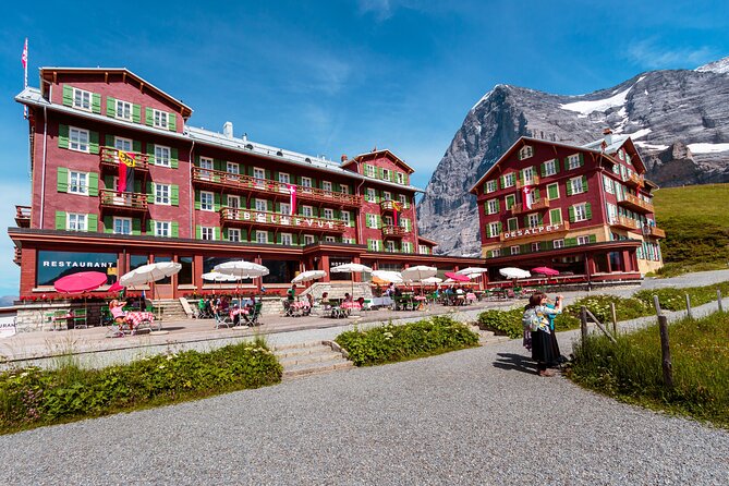 Grindelwald -Kleine Scheidegg-Lauterbrunnen Small Group Day Trip - Grindelwald viewpoints, then the cogwheel climb to Kleine Scheidegg