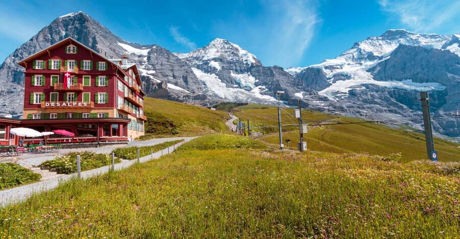 Grindelwald -Scheidegg-Lauterbrunnen Small Group Day Trip - Kleine Scheidegg by Wengernalp cogwheel railway: the big view payoff