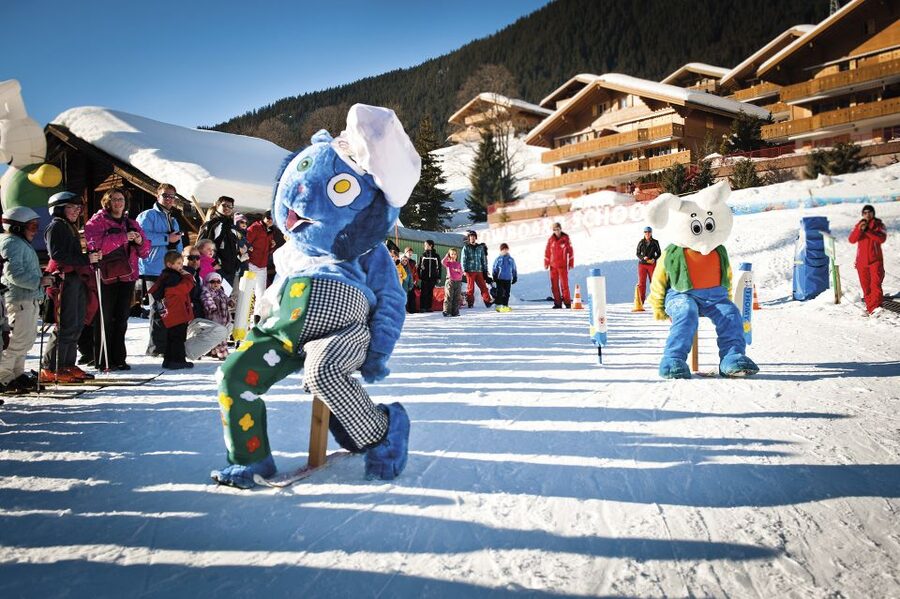 Grindelwald: Sledding at Bodmi Arena - Getting there and parking: Bodmi Arena is built for transit