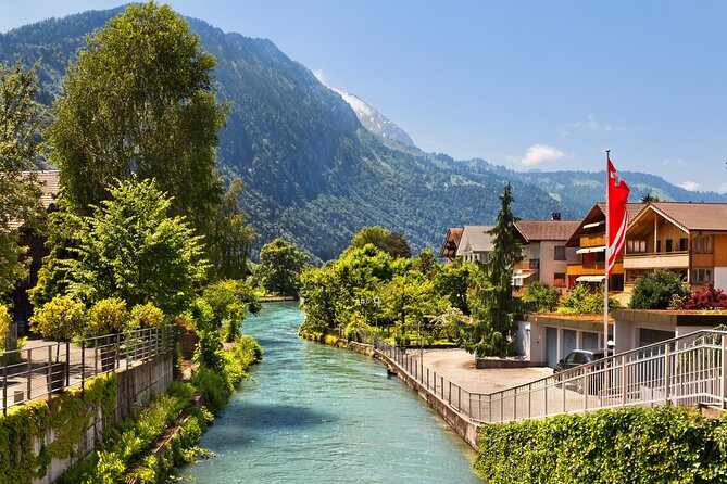 Guided Excursion to Jungfraujoch, Grindelwald and Lauterbrunnen from Lucerne - The descent via Kleine Scheidegg and Lauterbrunnen valley views