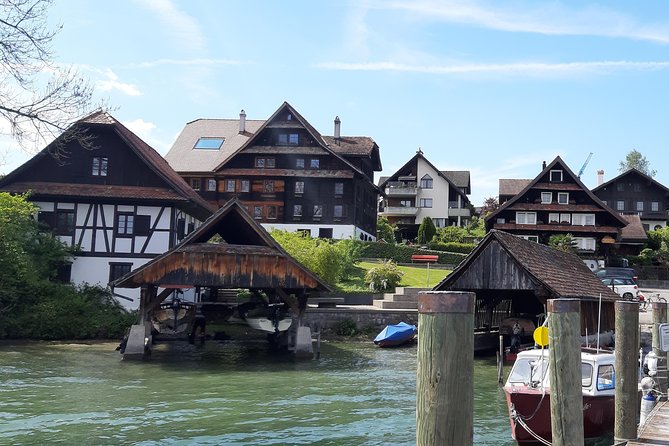 Half-Day Lake Lucerne Country Walk - Where you meet at Torbogen LuzernBahnhofpl