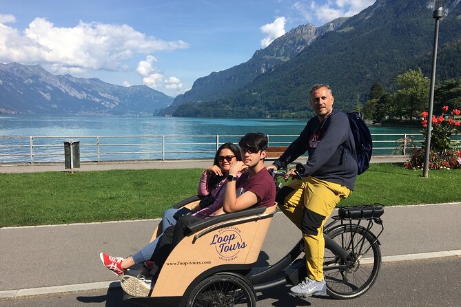 Hidden gems e-bike tour with picnic at Lake Brienz - Lake Brienz picnic stop: fondue outside by the water