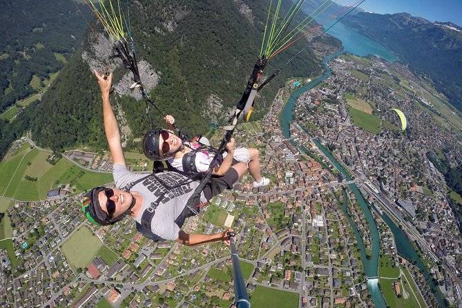 Interlaken and Paragliding Day Trip from Geneva - Geneva to Interlaken by air-conditioned comfort