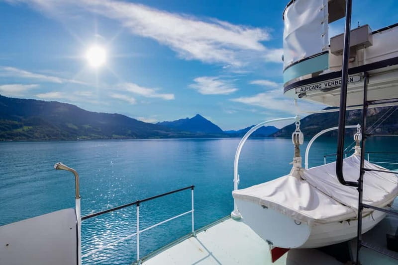 Interlaken: Boat Day Pass on Lake Thun and Lake Brienz - Lake Brienz: stunning in summer, important in winter
