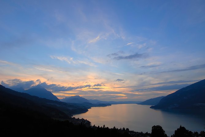 Interlaken Cruise Day Pass Lake Thun and Lake Brienz, 2nd class - Schloss Spiez and the Vineyard Bay: A Scenic Stop That Stays Light