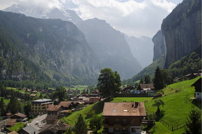 Interlaken Customized Private Sightseeing Tour by Car with Local - Stop 2: Grindelwald and the Eiger, Mönch, Jungfrau viewpoint vibe