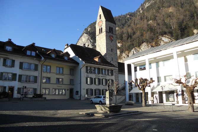 Interlaken Private Tour: Mountains Cows, Thun Lake, and Brienz Lake - Wilderswil dairy farm: meet Swiss cows and the younger animals