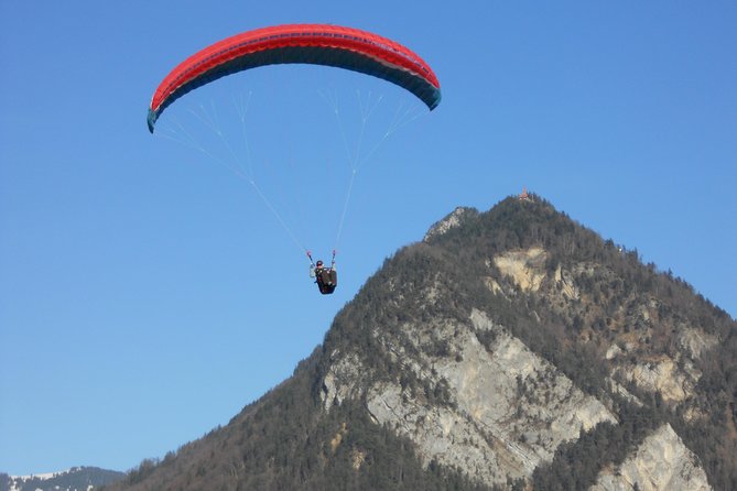 Interlaken Private Tour: Mountains Cows, Thun Lake, and Brienz Lake - Lake Brienz from Bönigen, with sweeping mountain-water views