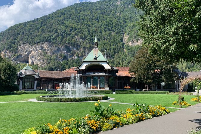 Interlaken Scavenger Hunt and Sights Self-Guided Tour - Turning Interlaken into a two-hour puzzle