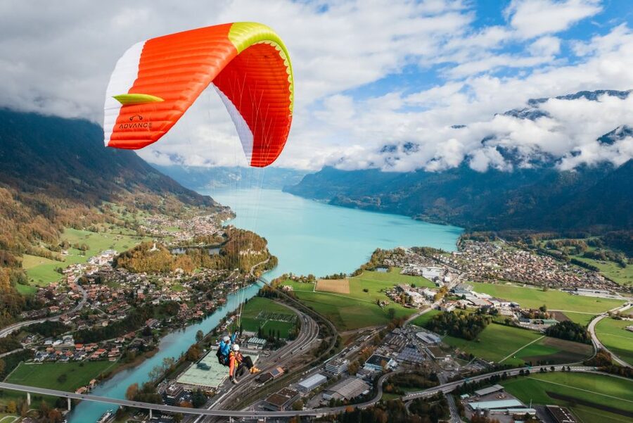 Interlaken: Tandem Paragliding Flight - The Bus to Beatenberg: Comfort, Timing, and What It Means for Your Flight