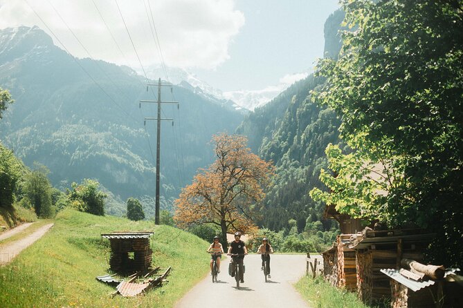 Interlaken Valley E-Bike Tour: Rivers, Lakes, Forests & Castles - Price and value for a 3 hours 15 minutes e-bike tour