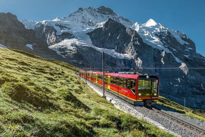 Jungfrau Travel Pass 3-8 days - Jungfraujoch Area: Jungfrau Mountain Stop and the Eigergletscher Connection