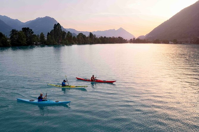 Kayak Tour of the Turquoise Lake Brienz - Gear, water temperature, and what to pack so you stay comfortable