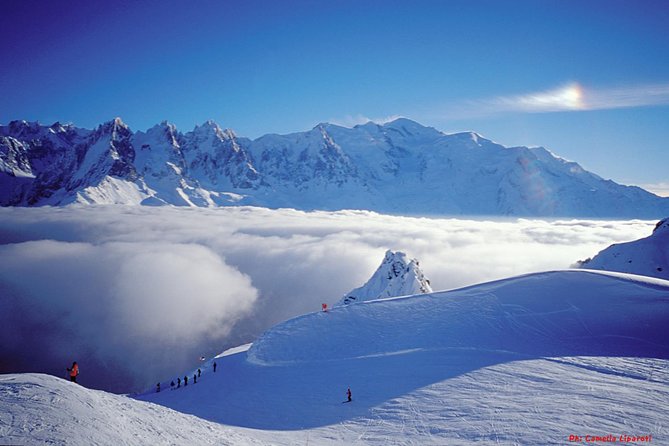 (KTG114) - Chamonix Skiing day from Geneva - Sport 2000 gear rental: where your day can go smoothly, or not