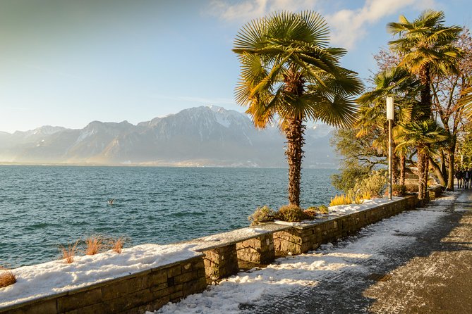 (KTG303) - Winter Montreux, Chillon & Chaplin's World from Geneva - Getting started in Geneva: 9:30 departure and how not to lose time