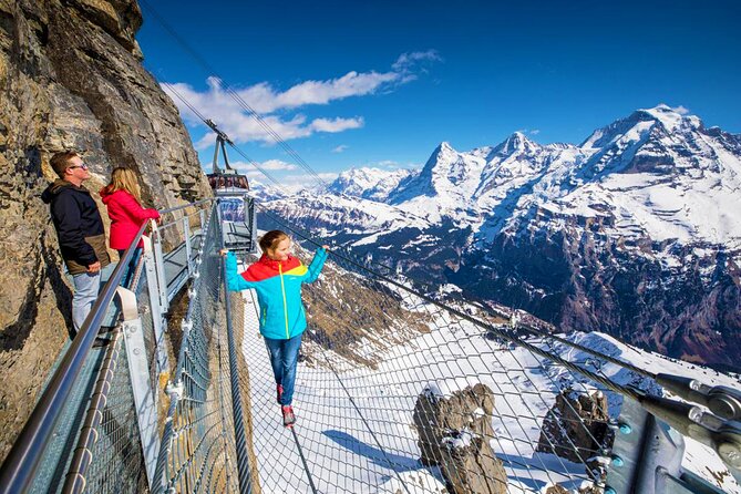(KTZ362) - Schiltorn, 007 World, small group from Zurich - Piz Gloria skyline at 2,970 m: how to get the best photos and the least stress