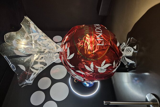 Last minute flexible entry for Lindt Home of Chocolate - Arriving at Seestrasse 204, lockers, and getting your ticket sorted