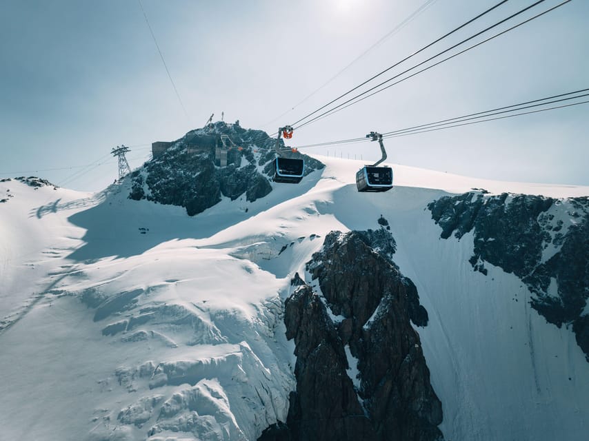 Lausanne: Day Tour to Zermatt, Matterhorn & Glacier Paradise - Taesch to Zermatt: the electric shuttle and the first Matterhorn moment
