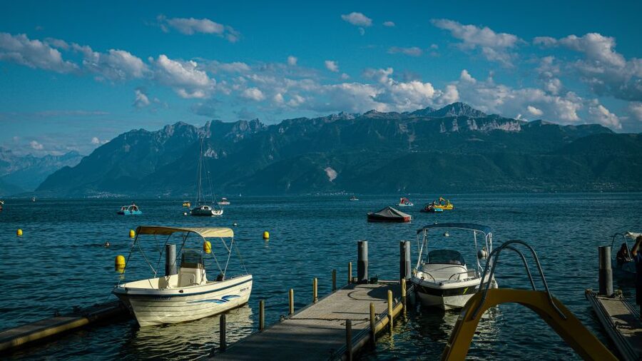 Lausanne: Insta-Perfect Walk with a Local - Why Lausanne is so camera-friendly in 90 minutes