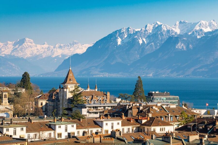 Lausanne: Private custom tour with a local guide - Price and duration: when $88 per person feels like a bargain
