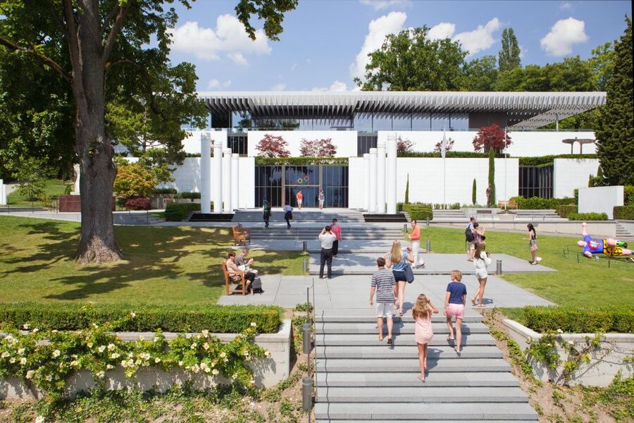 Lausanne: The Olympic Museum Entry Ticket - The boutique and panoramic restaurant over Lake Geneva: build in a real break
