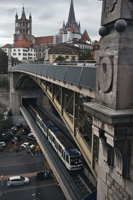 Lausanne: Walking Tour with Chocolate Tastings & Metro - Cathedral Notre-Dame and the views that make the climb worth it