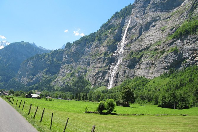 Lauterbrunnen Valley Waterfalls E-bike Tour with Swiss Picnic - Pedaling into Lauterbrunnen Valley of 72 Waterfalls