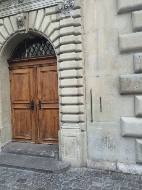Lucerne: 1-Hour Historical Tour with Night Watchman - Fire horn, Diebold Schilling, and how the stories connect to your feet
