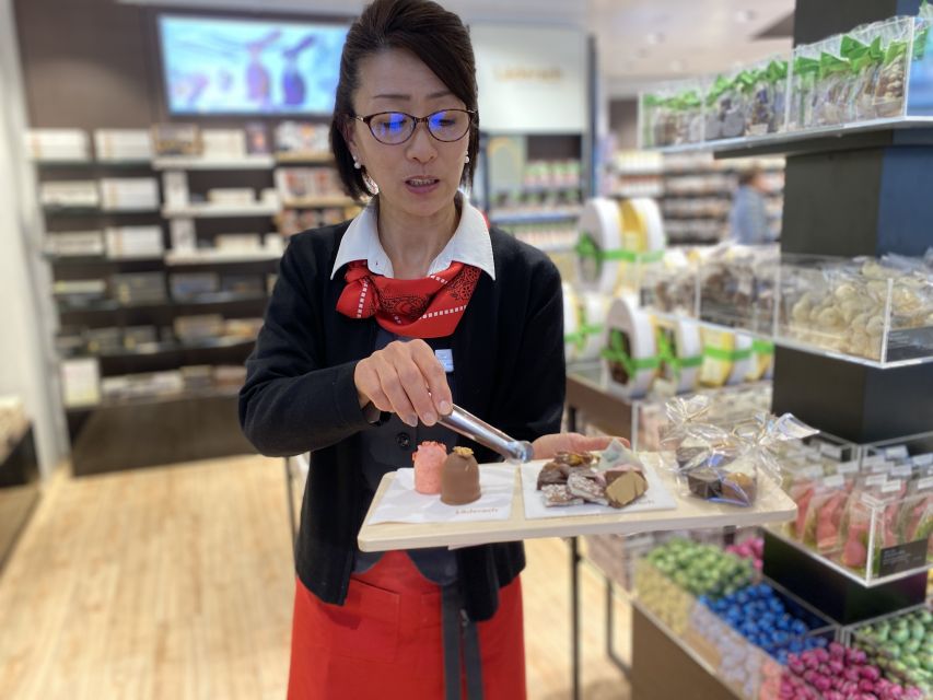 Lucerne CH Tour: Cheese, Chocolate, Chapel Bridge & Chateau - Chocolate Tasting: The Fastest Way to Understand Swiss Treat Culture