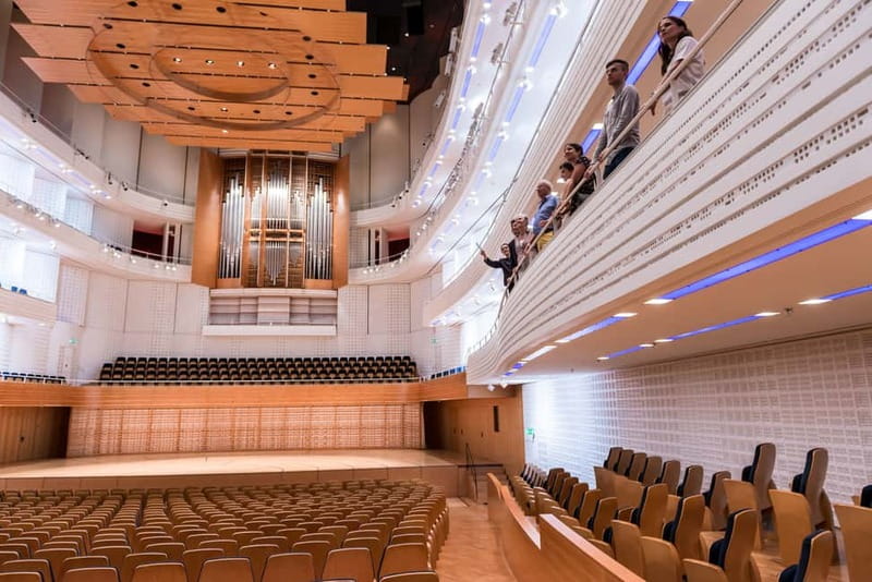 Lucerne: Culture & Congress Centre Behind the Scenes Tour - Concert Hall Acoustics: Echo Chambers and a Height-Adjustable Sound Reflector