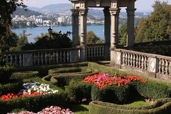 Lucerne Lakeside and Villas Private Walking Tour - Getting There: Torbogen LuzernBahnhofpl, Bus Ride, and Pickup Options
