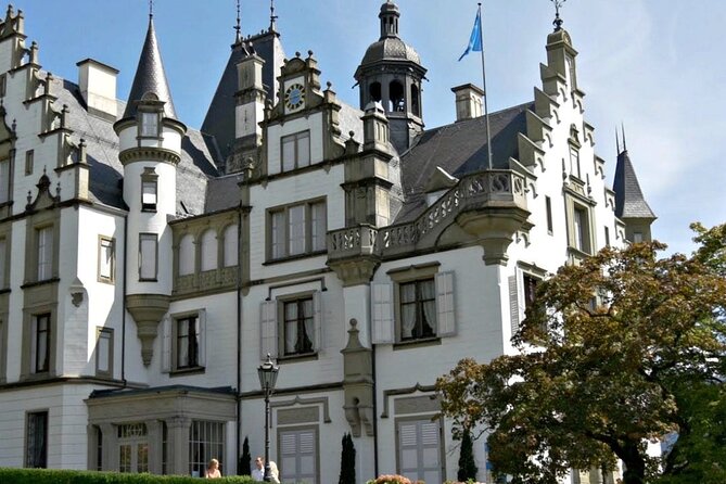 Lucerne Lakeside and Villas Private Walking Tour - Schloss Neuhabsburg Wine Tasting, Plus Those Final Pause Moments