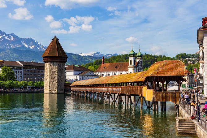 Lucerne Private City Walk and Lake Cruise Day Trip from Zürich - Zurich to Lucerne Without the Day-Trip Headaches