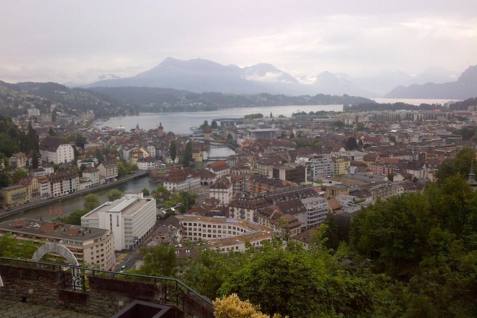 Lucerne Private City Walk and Lake Cruise Day Trip from Zürich - Rathausquai and Listed Renaissance Charm
