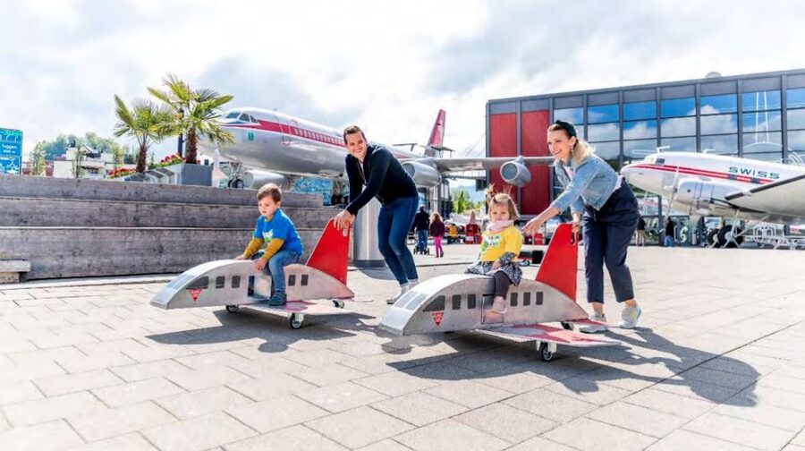 Lucerne: Swiss Museum of Transport Full Day Pass - Food and crowds, the one thing to plan around