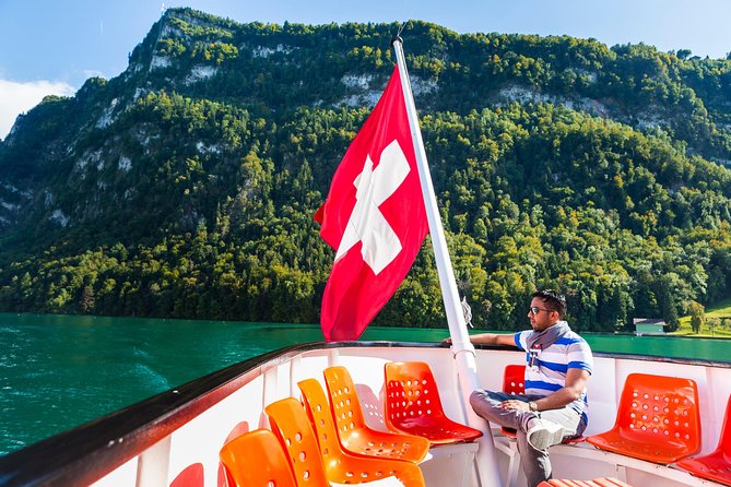 Lucerne Walking & Boat Tour: The Best Swiss Experience - Meeting point and pacing at Torbogen Luzern Bahnhofpl