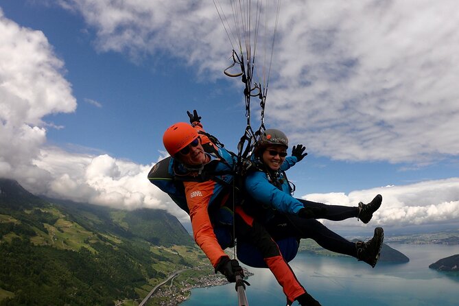 Luzern / Lucerne Professional Paragliding Tandem Flights - The flight plan: up to 20 minutes over lake and mountains