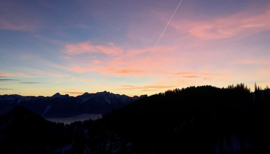 Montreux: Snowshoe Trek with Fondue and Wine - Key highlights