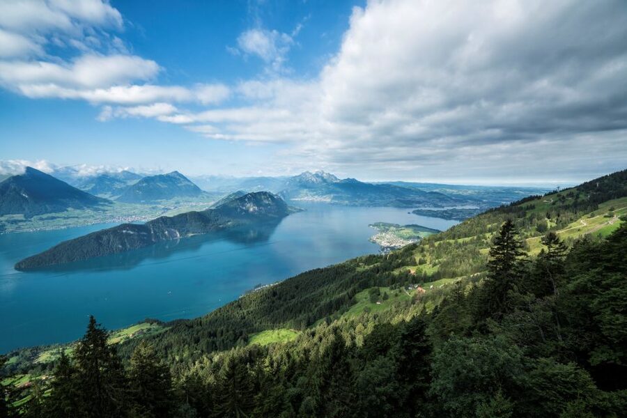 Mount Rigi: Day Pass - Weggis and Kaltbad: cable car up, rack train onward